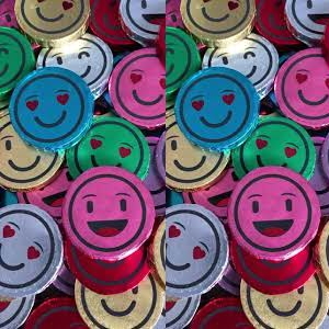 12 Chocolate Happy Faces