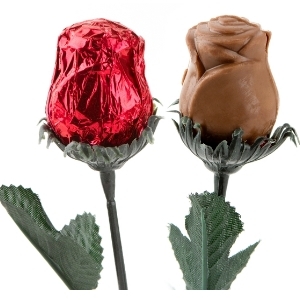2 Red Chocolate Roses