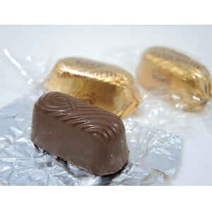 6 Gianduiotto Chocolate Pralines