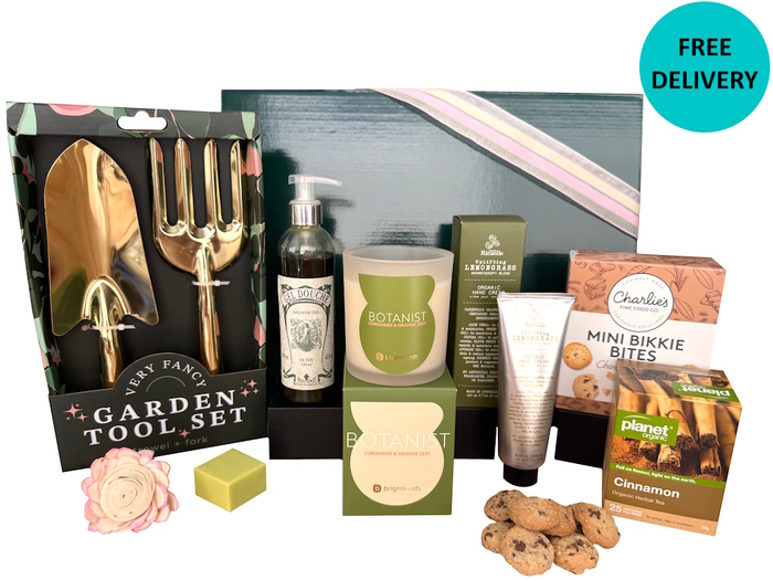 Deluxe Gardening Hamper